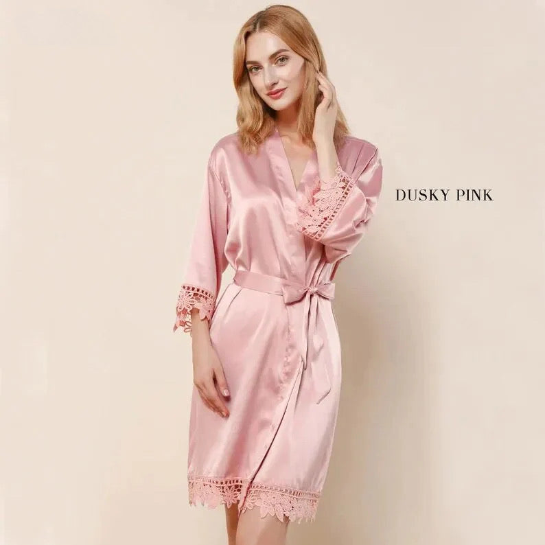 NAME AND TITLE (BRIDE, BRIDESMAID ETC) PRINT SATIN LACE ROBE (AVAILABLE IN 8 COLOURS & SIZES 8 - 20)