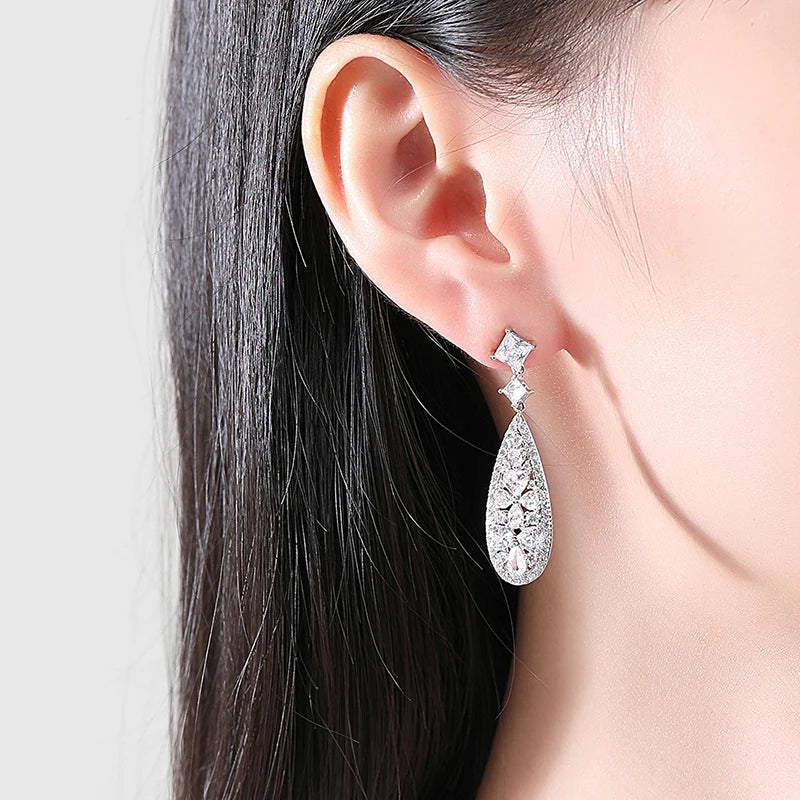 SIA LUXURY SIMULATED DIAMOND EARRINGS