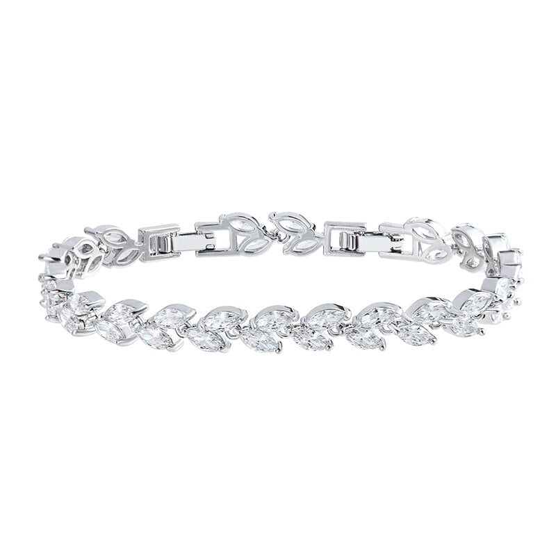IVY TESSELLATED CRYSTAL BRACELET IN SILVER OR GOLD