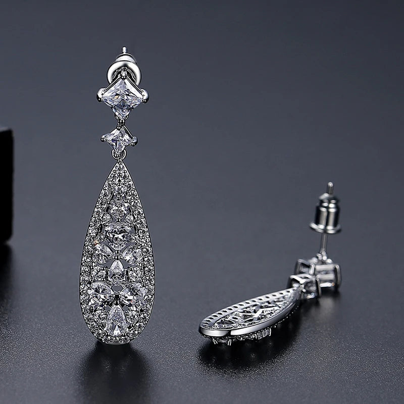 SIA LUXURY SIMULATED DIAMOND EARRINGS