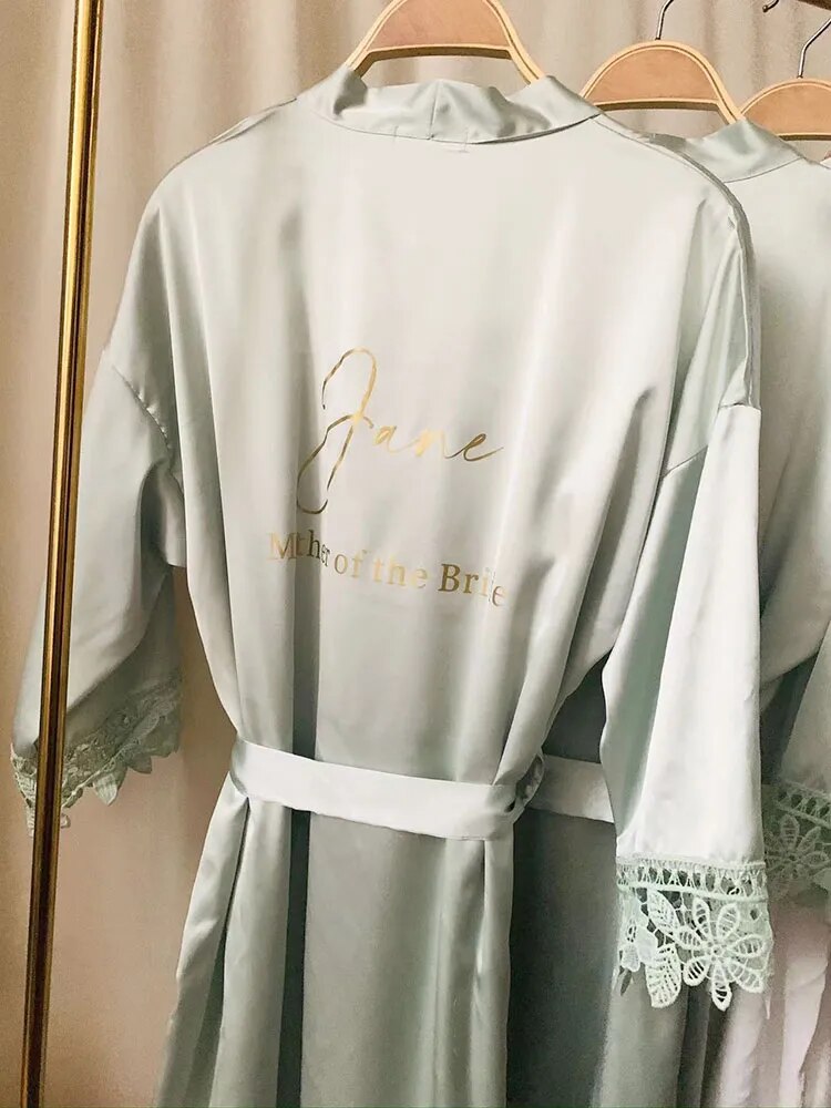 NAME AND TITLE (BRIDE, BRIDESMAID ETC) PRINT SATIN LACE ROBE (AVAILABLE IN 8 COLOURS & SIZES 8 - 20)