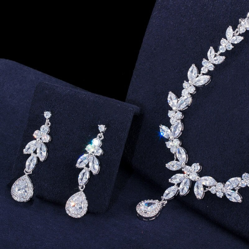 SERAPHINA SILVER 3-PIECE DELUXE CRYSTAL SET