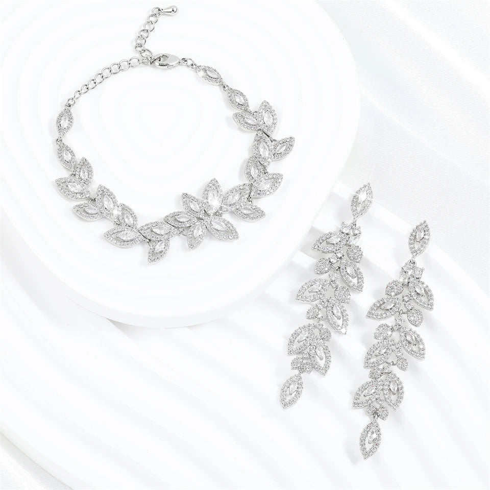 LEONORE CRYSTAL EARRING AND BRACELET SET IN SILVER