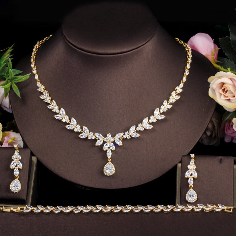 SERAPHINA GOLD 3- PIECE DELUXE CRYSTAL SET