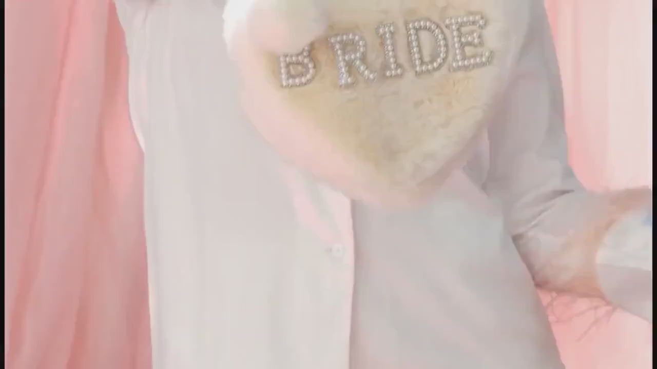 Sweetheart Faux Fur Petite Bride Pearl Handbag