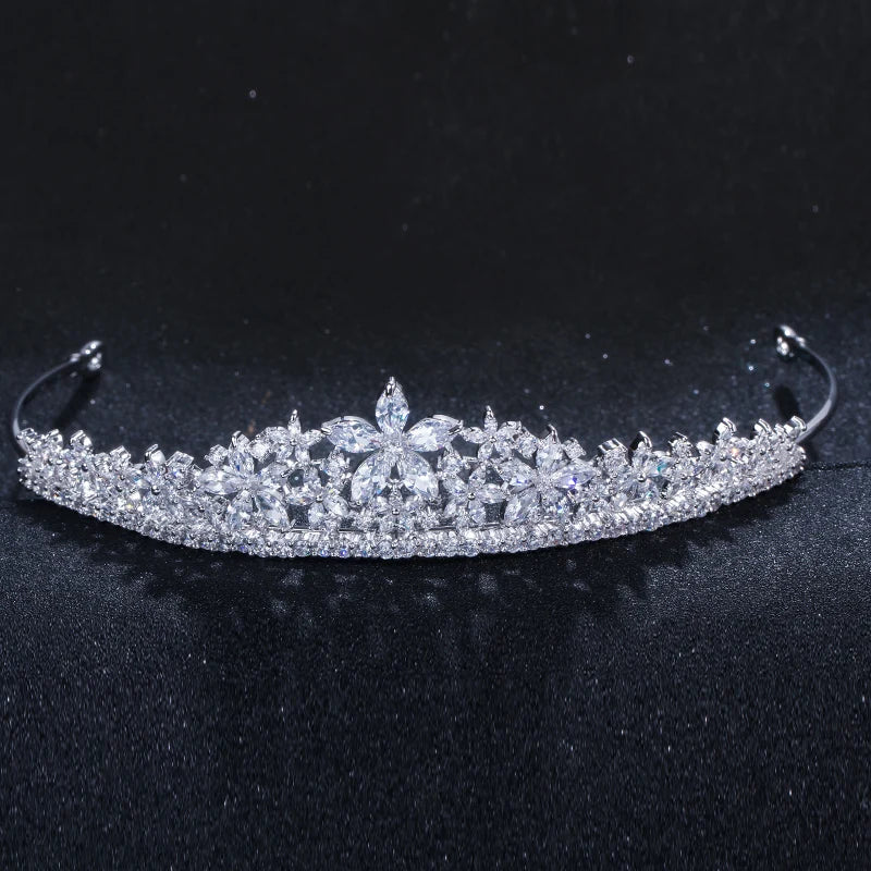 IRIS 3 PIECE DELUXE CRYSTAL DROP NECKLACE, TIARA AND EARRING SET IN SILVER