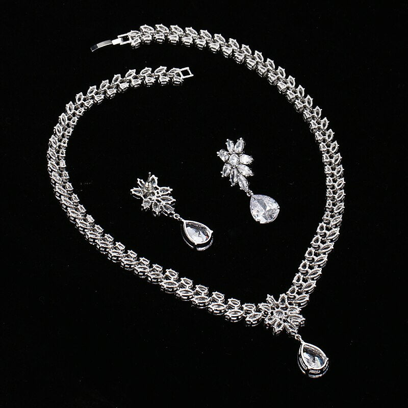 MARGUERITE CRYSTAL DROP NECKLACE AND EARRING SET