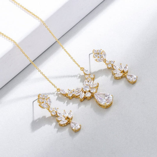 COLETTE CRYSTAL NECKLACE AND EARRING SET IN GOLD OR SILVER PLATED